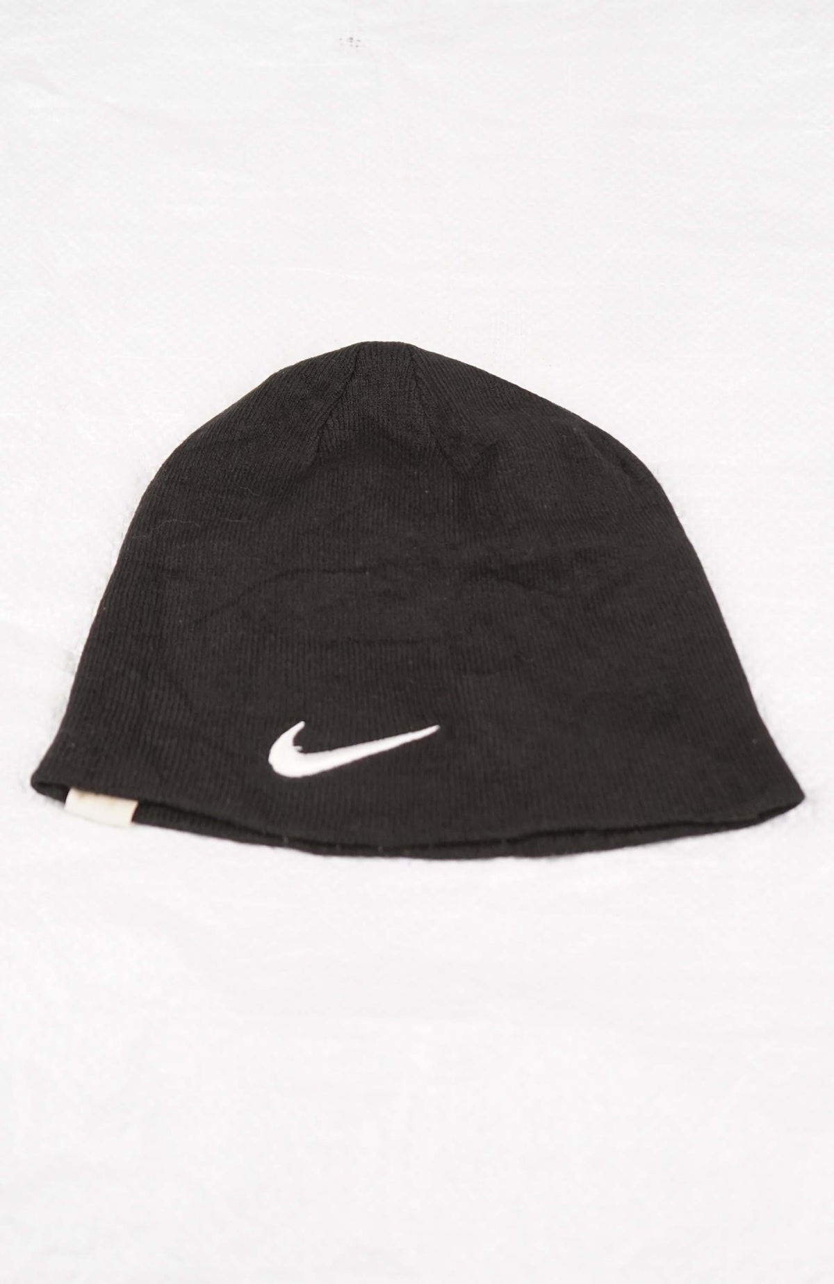 VINTAGE NIKE BEANIE