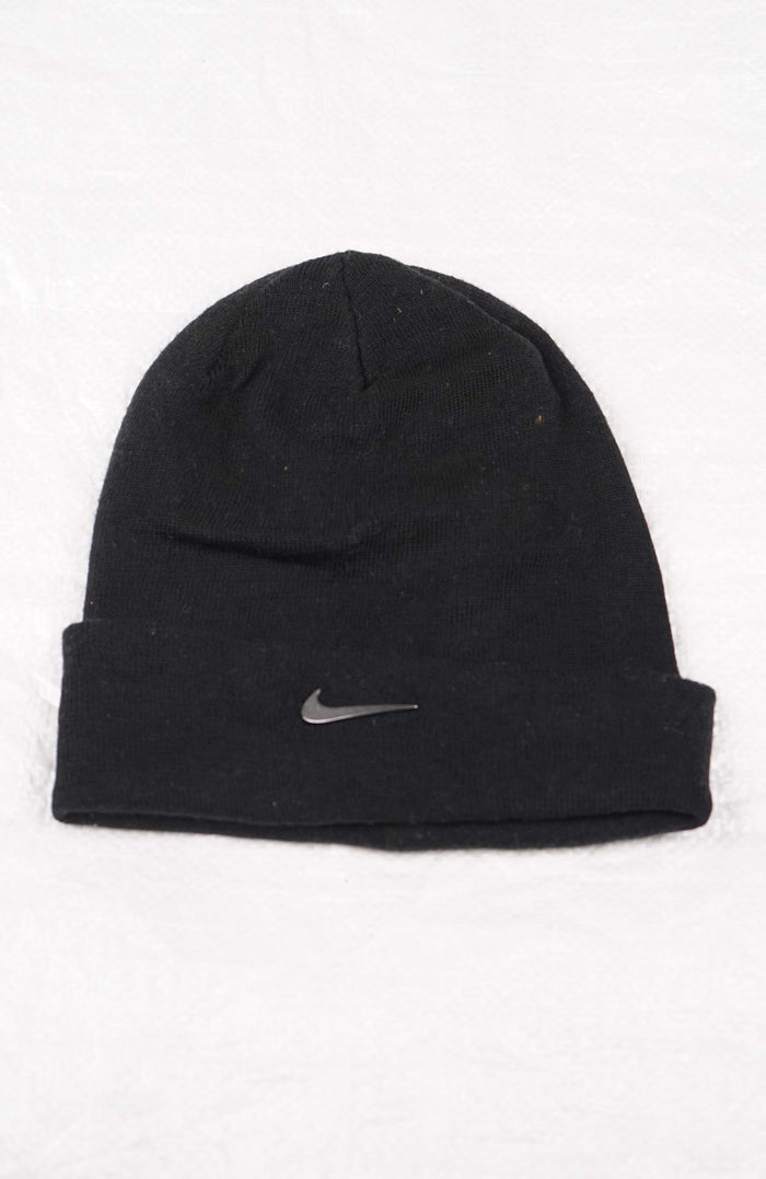 VINTAGE NIKE BEANIE