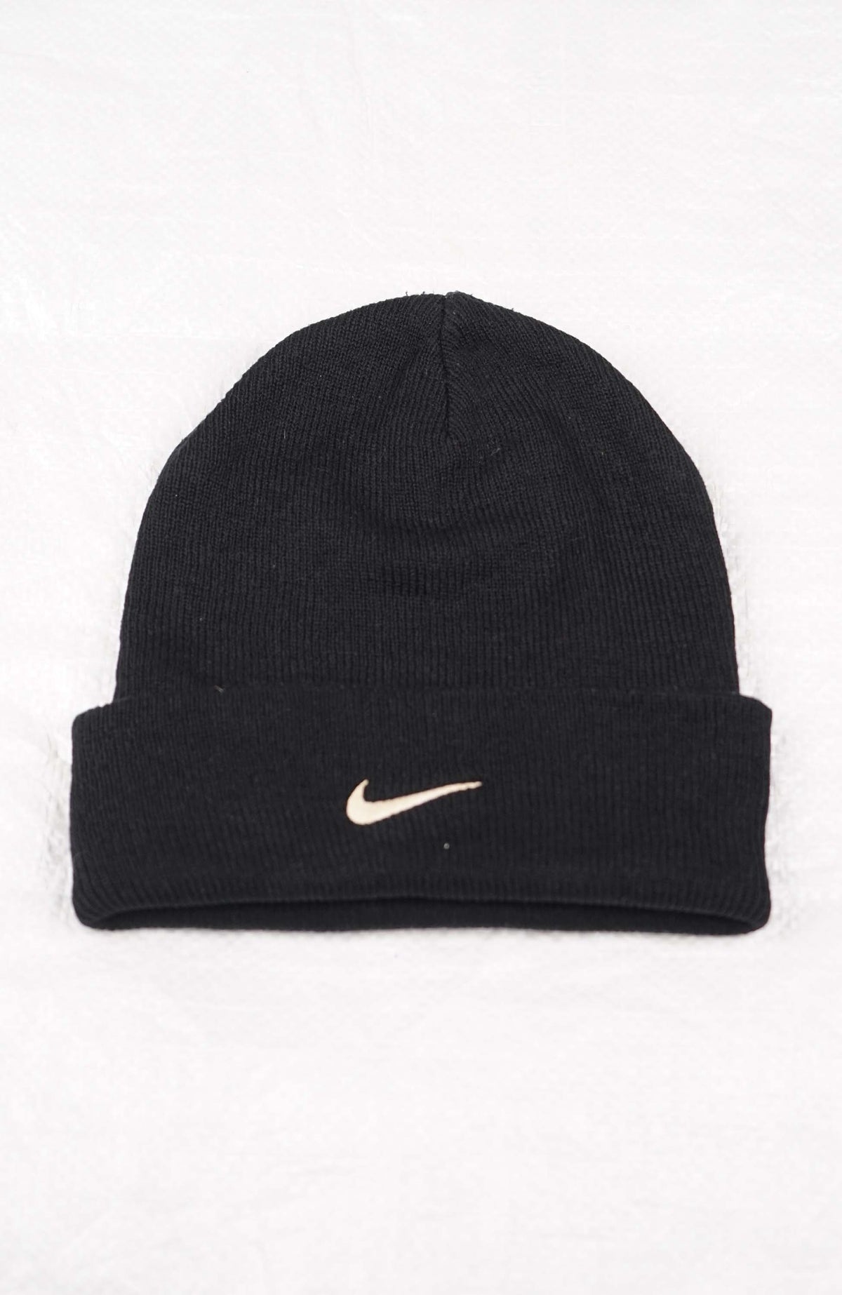 VINTAGE NIKE BEANIE