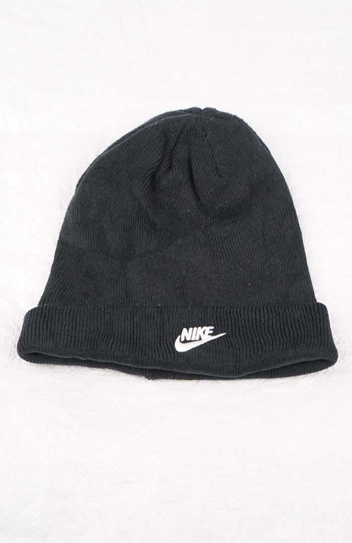 VINTAGE NIKE BEANIE