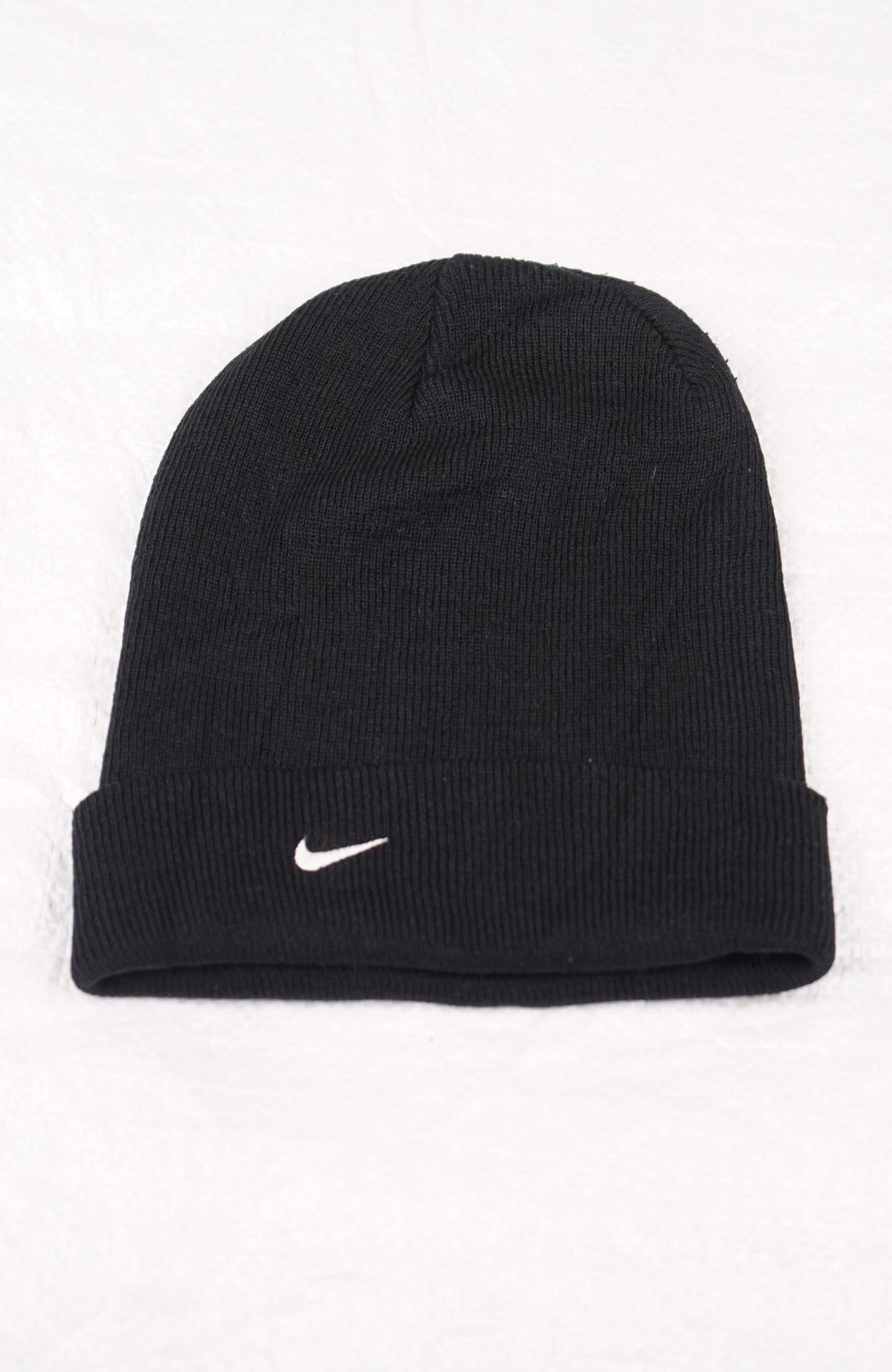 VINTAGE NIKE BEANIE