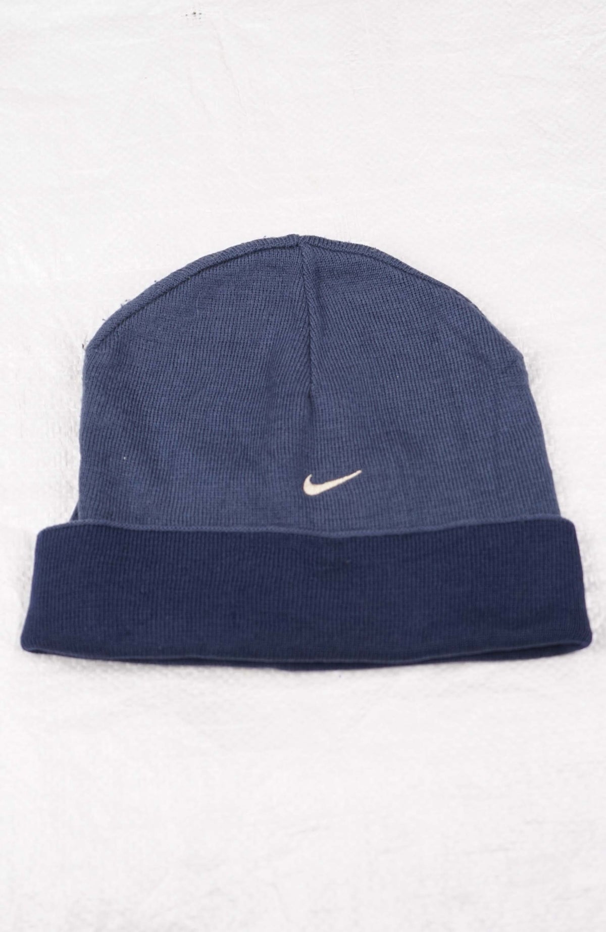 VINTAGE NIKE BEANIE