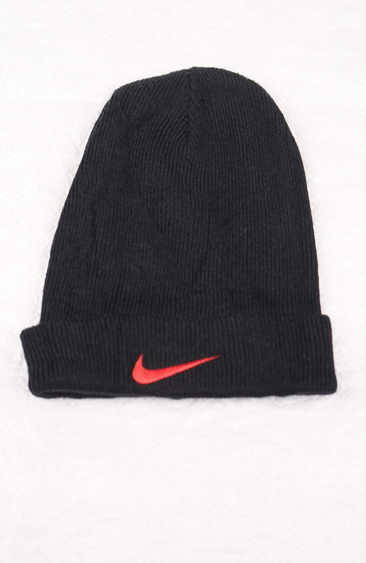 VINTAGE NIKE BEANIE