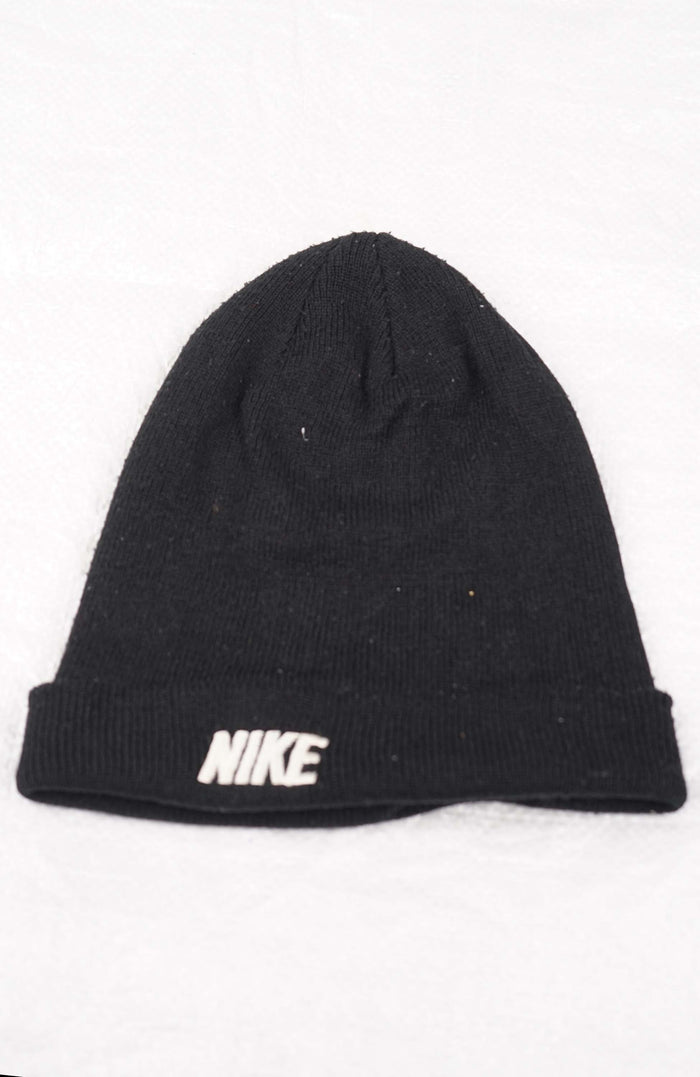 VINTAGE NIKE BEANIE