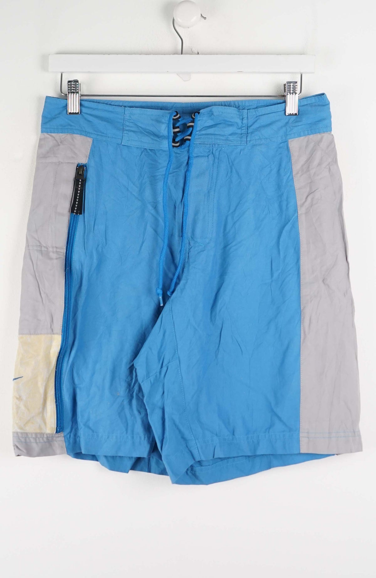 VINTAGE NIKE BOARD SHORTS W30