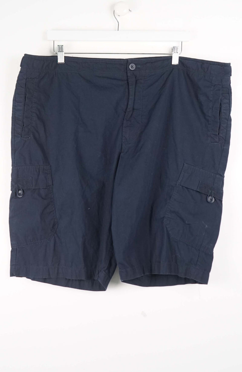VINTAGE NIKE CARGO SHORTS W44
