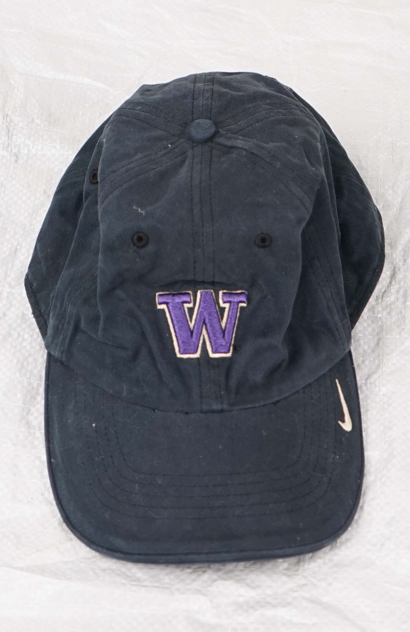 VINTAGE NIKE WASHINGTON HAT