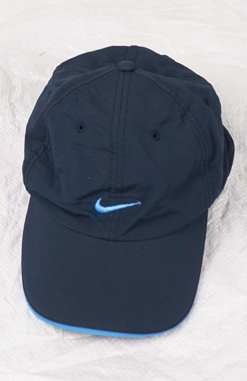 VINTAGE NIKE FIT HAT