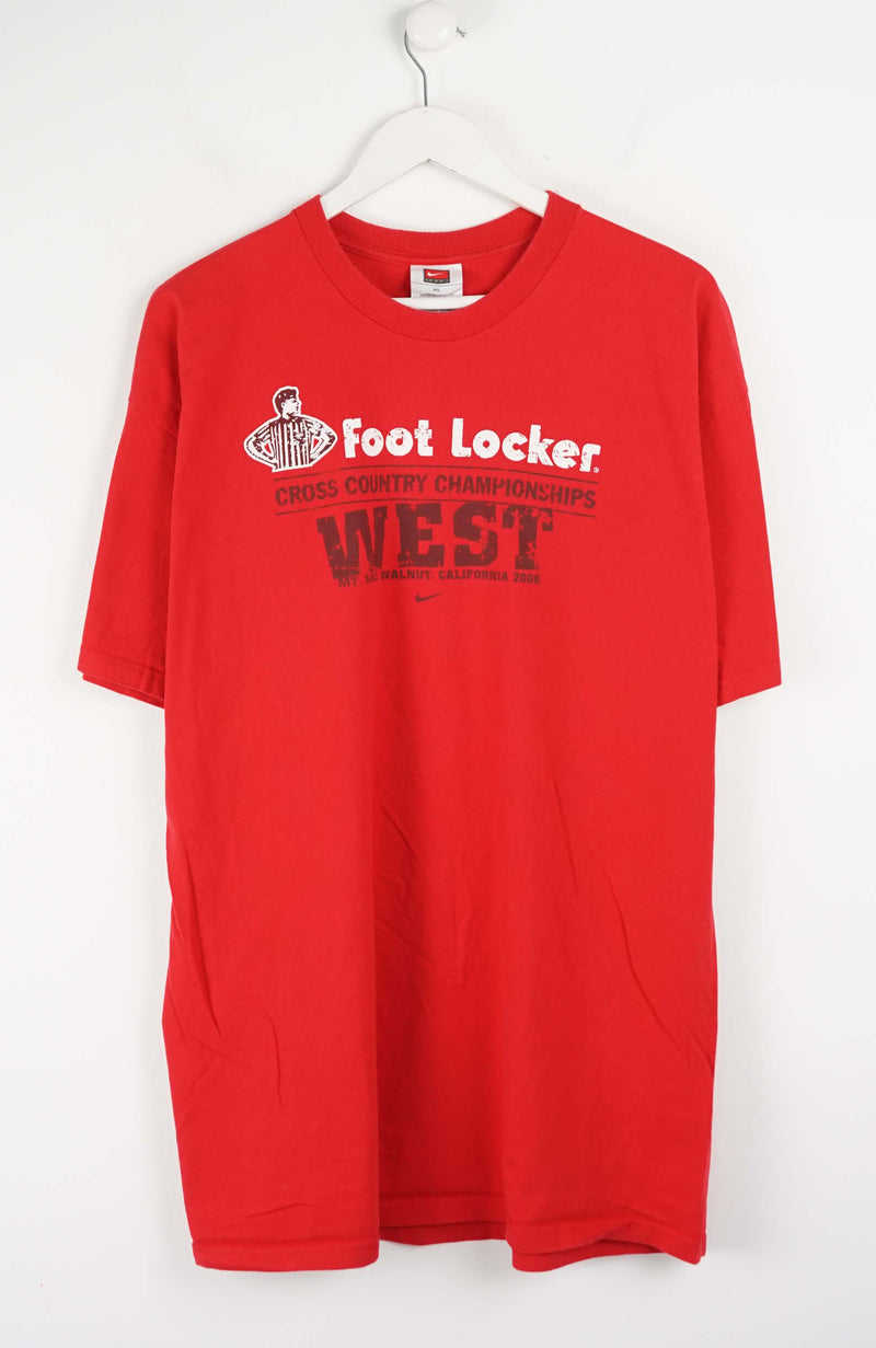 VINTAGE NIKE FOOT LOCKER WEST T-SHIRT (XL)