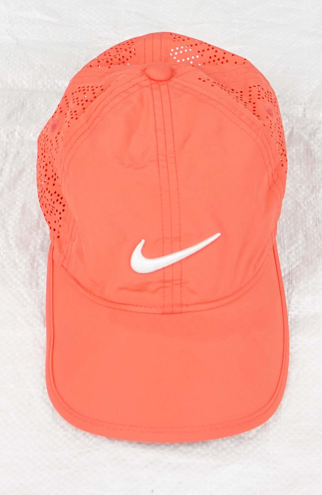 old nike golf hats
