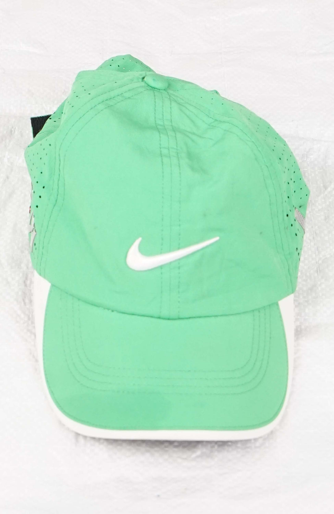 old nike golf hats