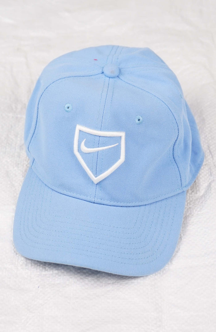 VINTAGE NIKE HAT