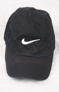 VINTAGE NIKE HAT