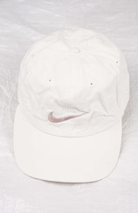 VINTAGE NIKE HAT
