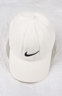VINTAGE NIKE HAT