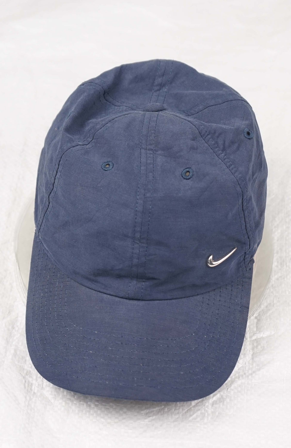 VINTAGE NIKE HAT