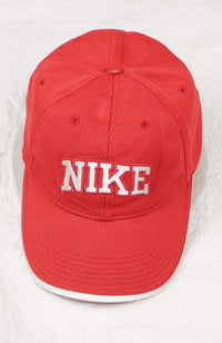 VINTAGE NIKE HAT