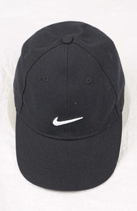 VINTAGE NIKE HAT