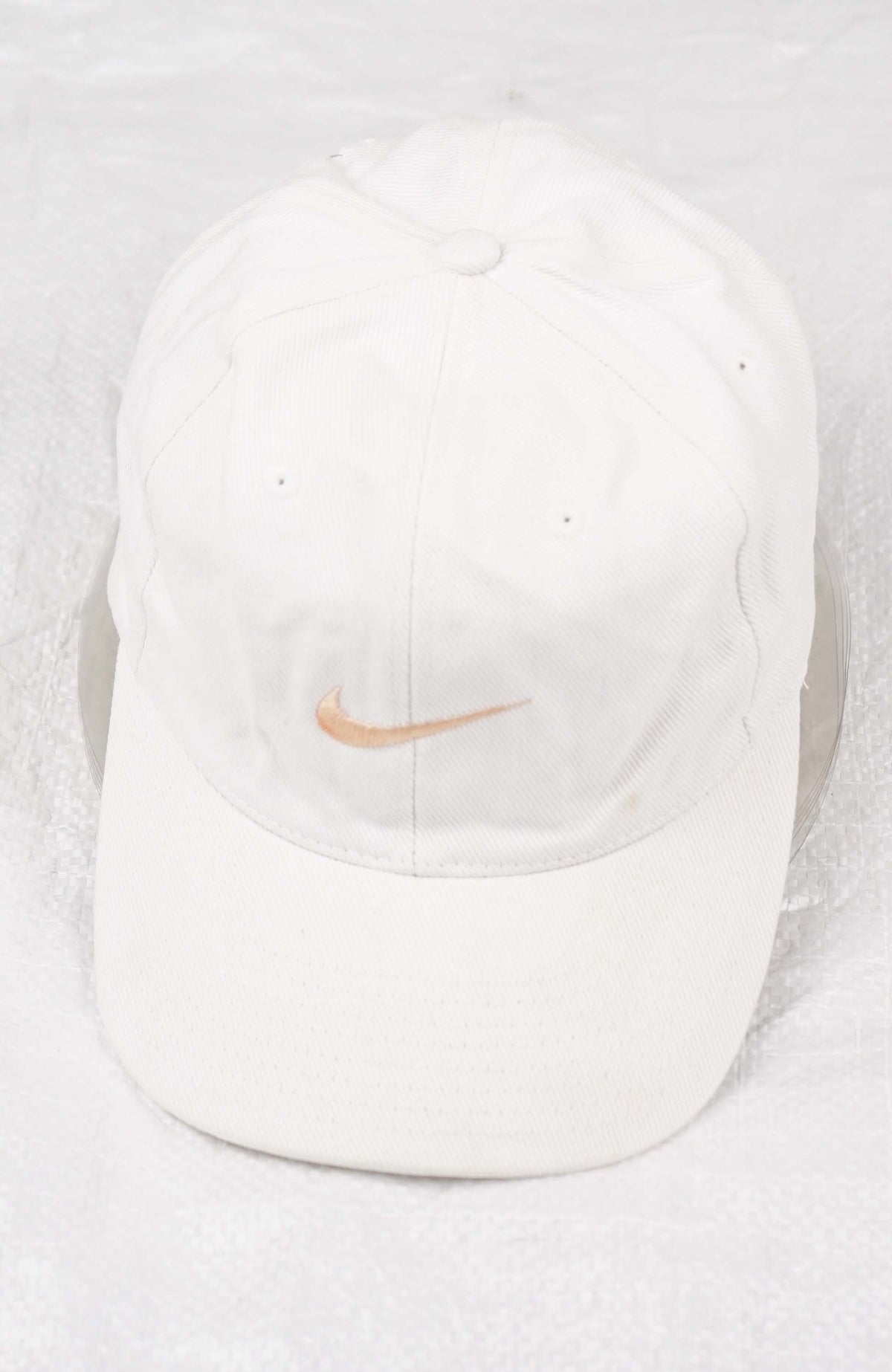 VINTAGE NIKE HAT
