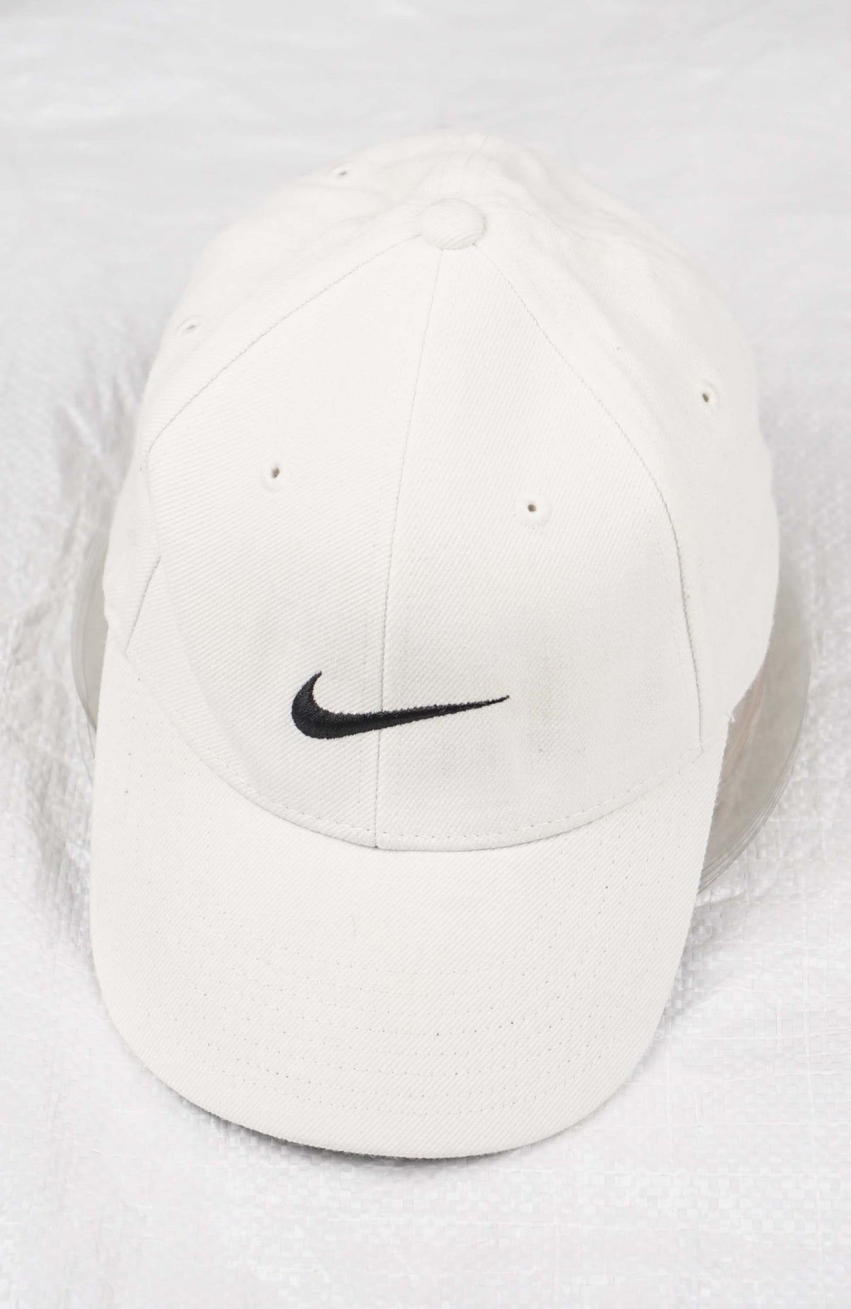 VINTAGE NIKE HAT