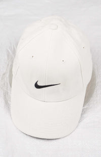 VINTAGE NIKE HAT