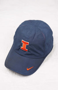 VINTAGE NIKE HAT