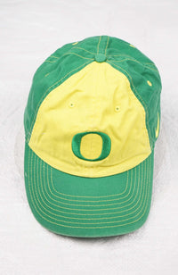 VINTAGE NIKE OREGON HAT