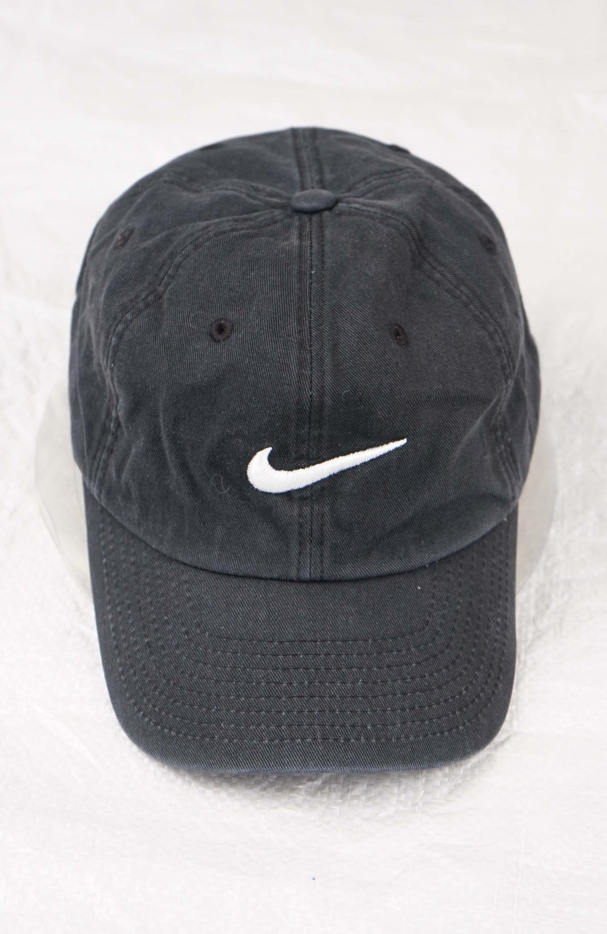 VINTAGE NIKE HAT
