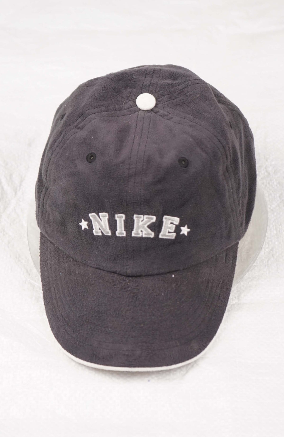 VINTAGE NIKE HAT