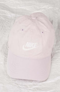 VINTAGE NIKE HAT