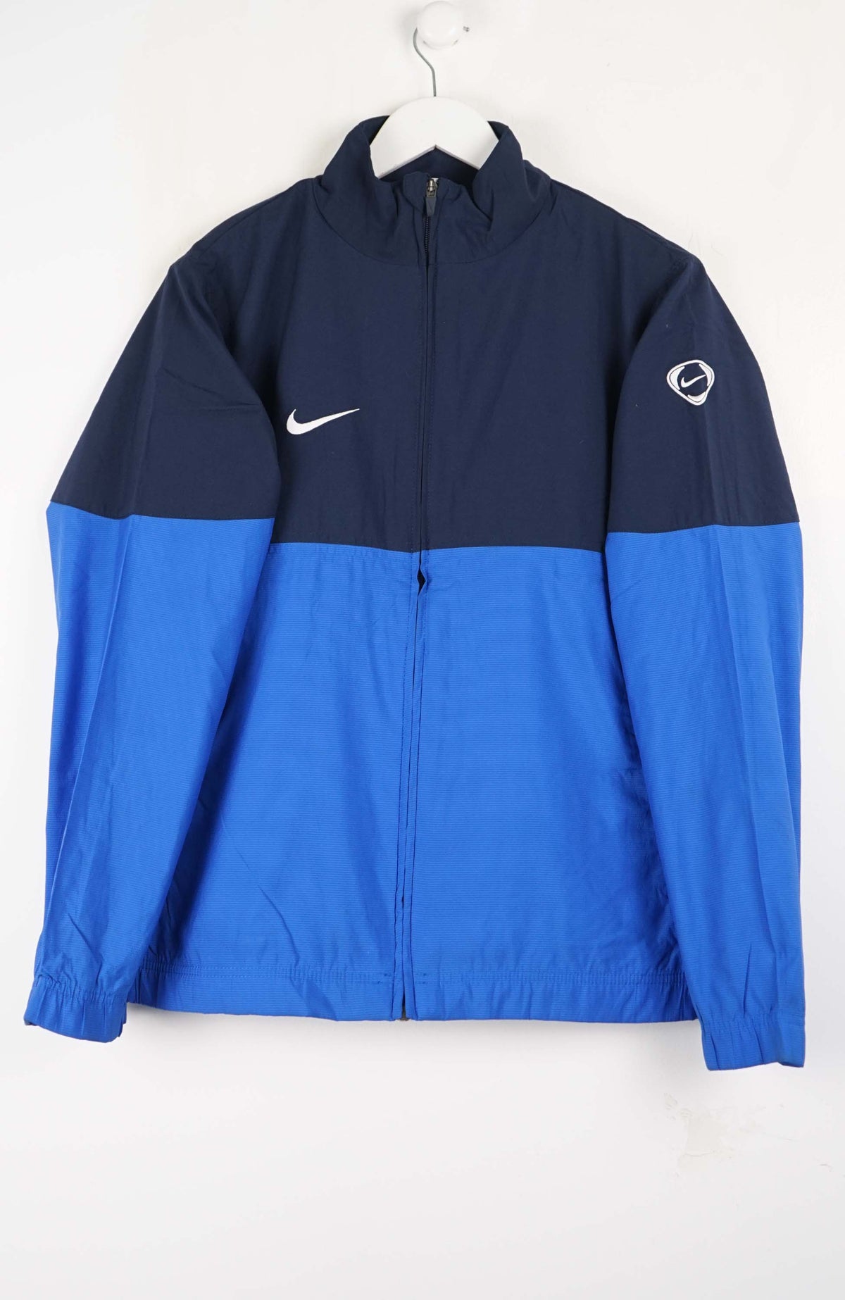 VINTAGE NIKE WINDBREAKER (S)