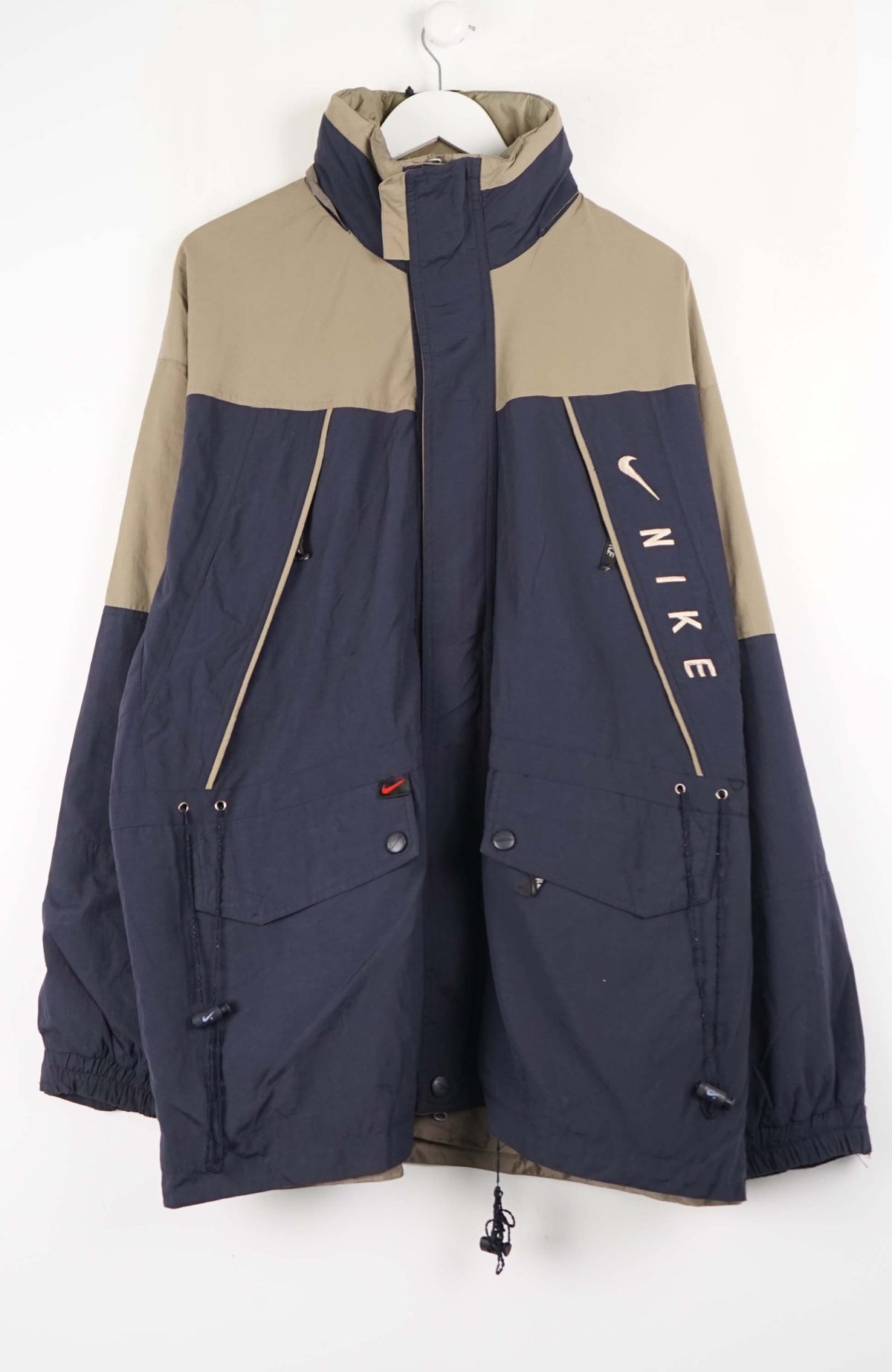 VINTAGE NIKE JACKET (XXL)