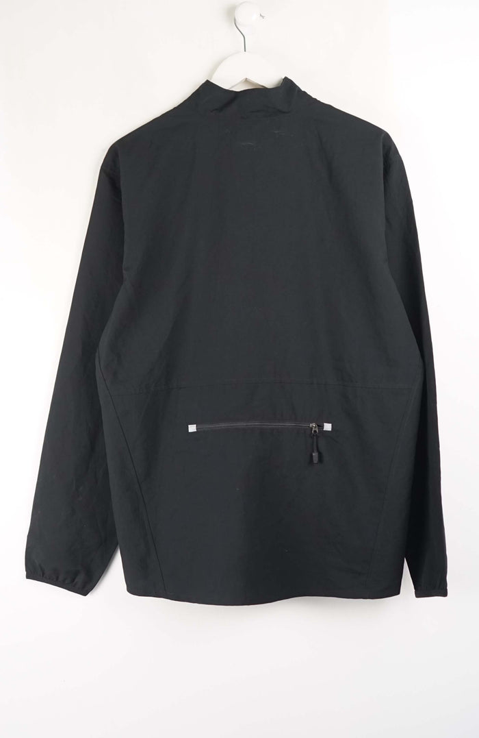 VINTAGE NIKE WINDBREAKER (L)