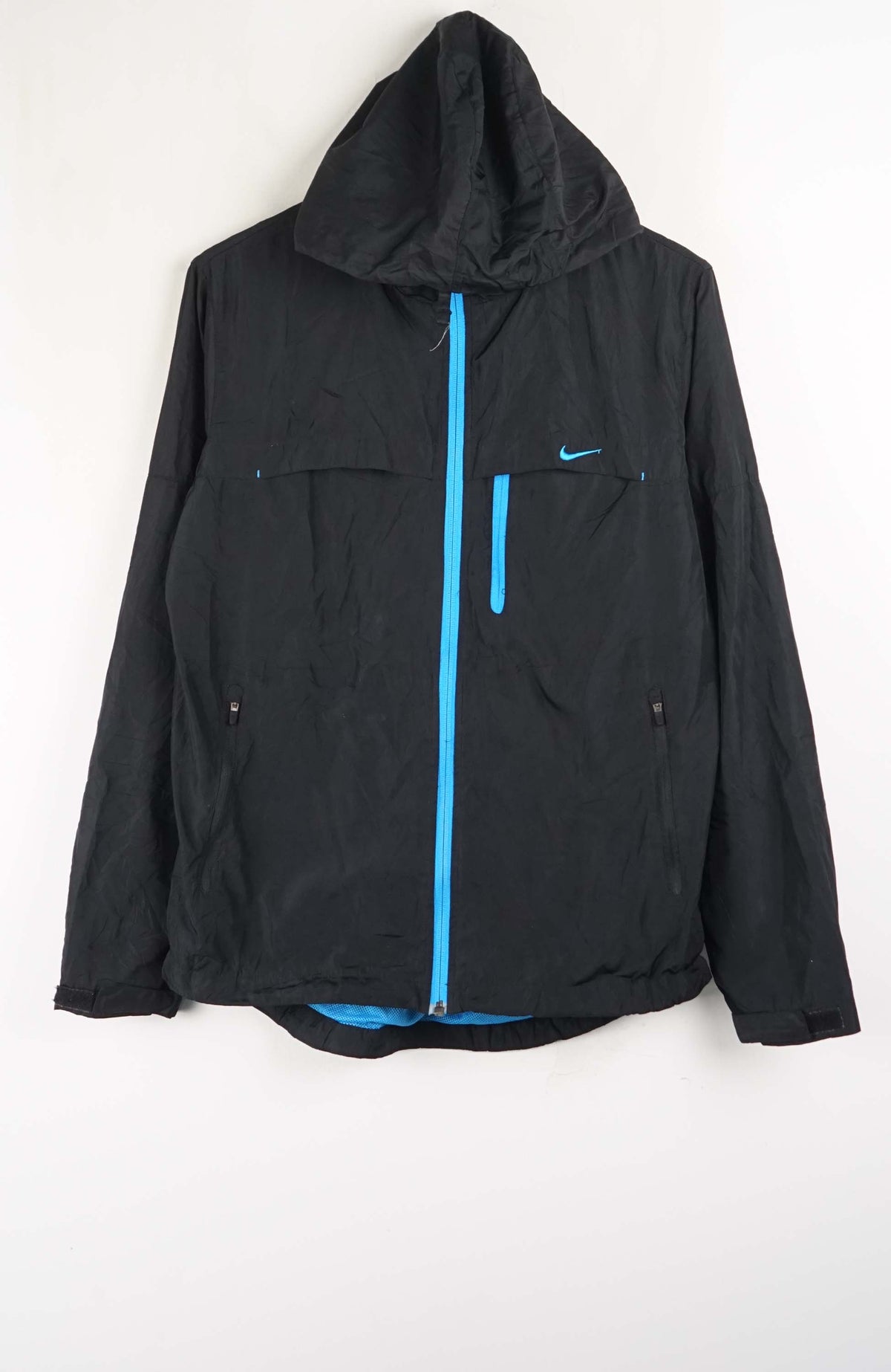 VINTAGE NIKE WINDBREAKER (S)