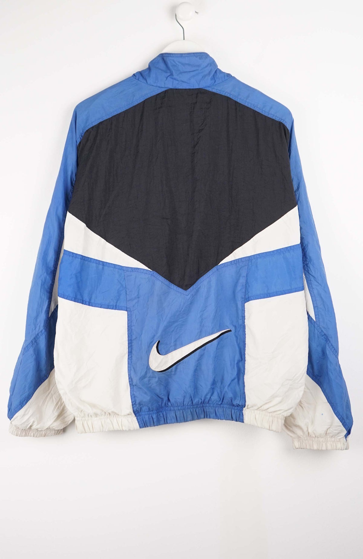 VINTAGE NIKE JACKET (M)