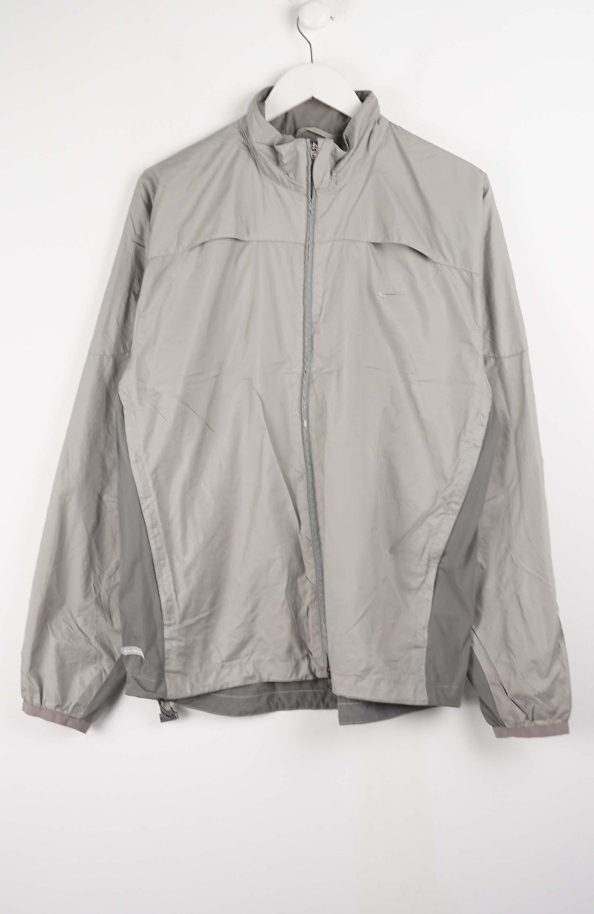 VINTAGE NIKE WINDBREAKER (L)