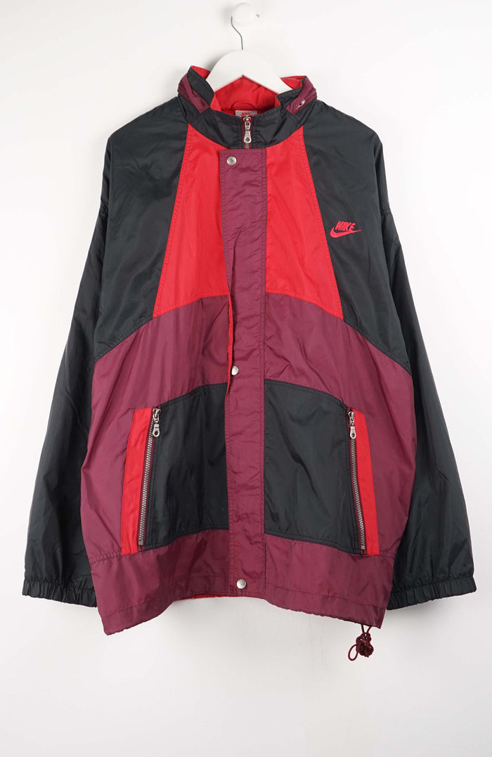 VINTAGE NIKE WINDBREAKER (XXL)