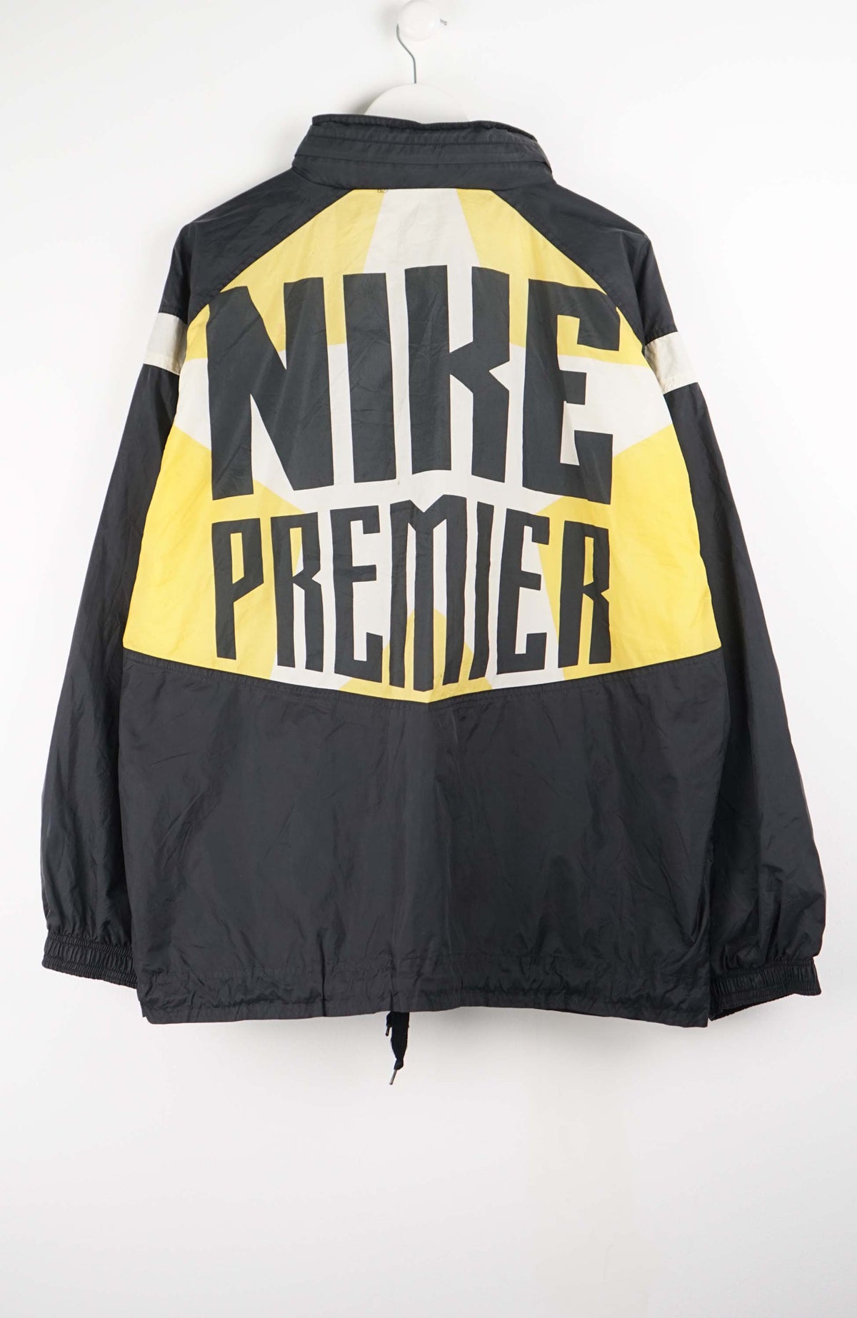 VINTAGE NIKE JACKET (XL)