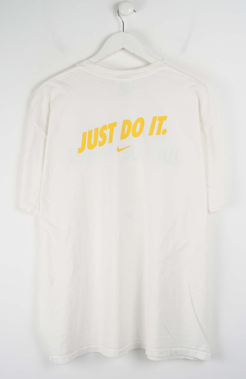 VINTAGE NIKE MICHIGAN WOLVERINES BASKETBALL T-SHIRT (XL)