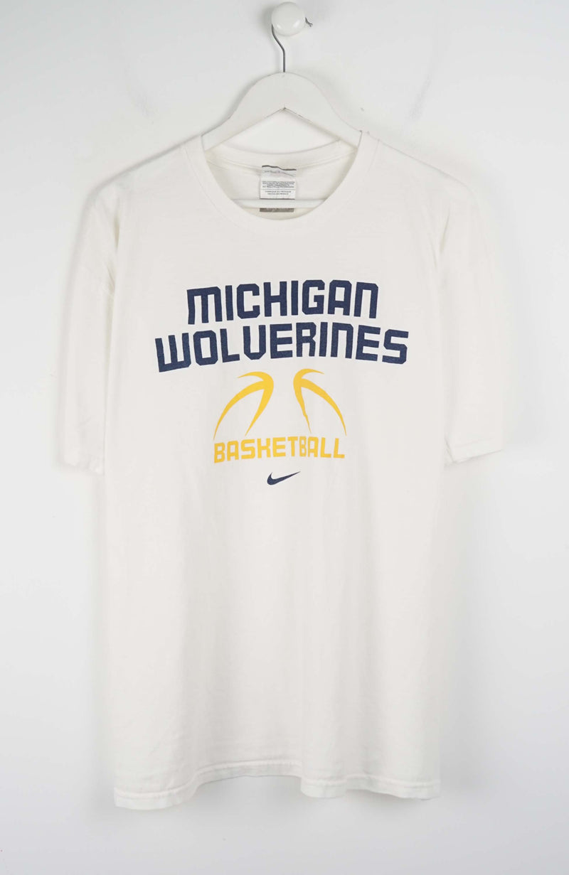 VINTAGE NIKE MICHIGAN WOLVERINES BASKETBALL T-SHIRT (XL)