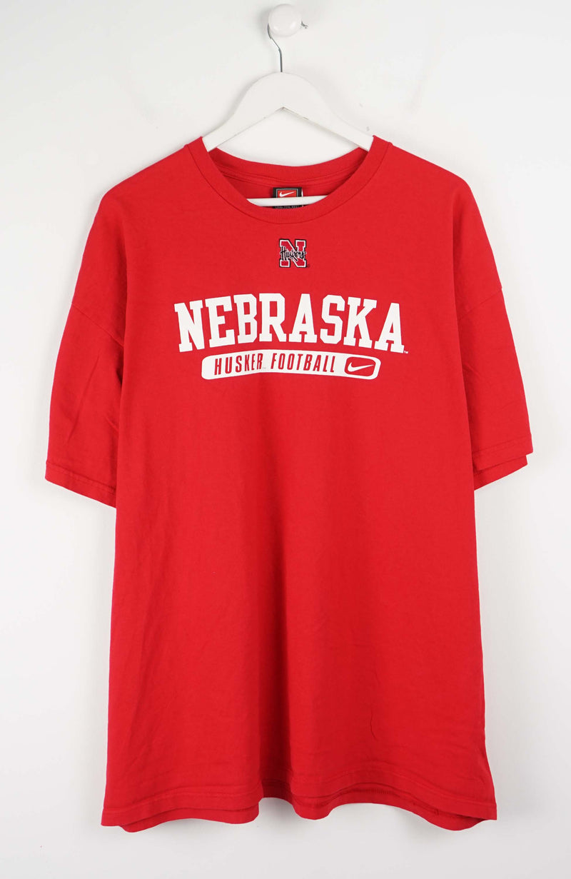 VINTAGE NIKE NEBRASKA HUSKER FOOTBALL T-SHIRT (XXL)