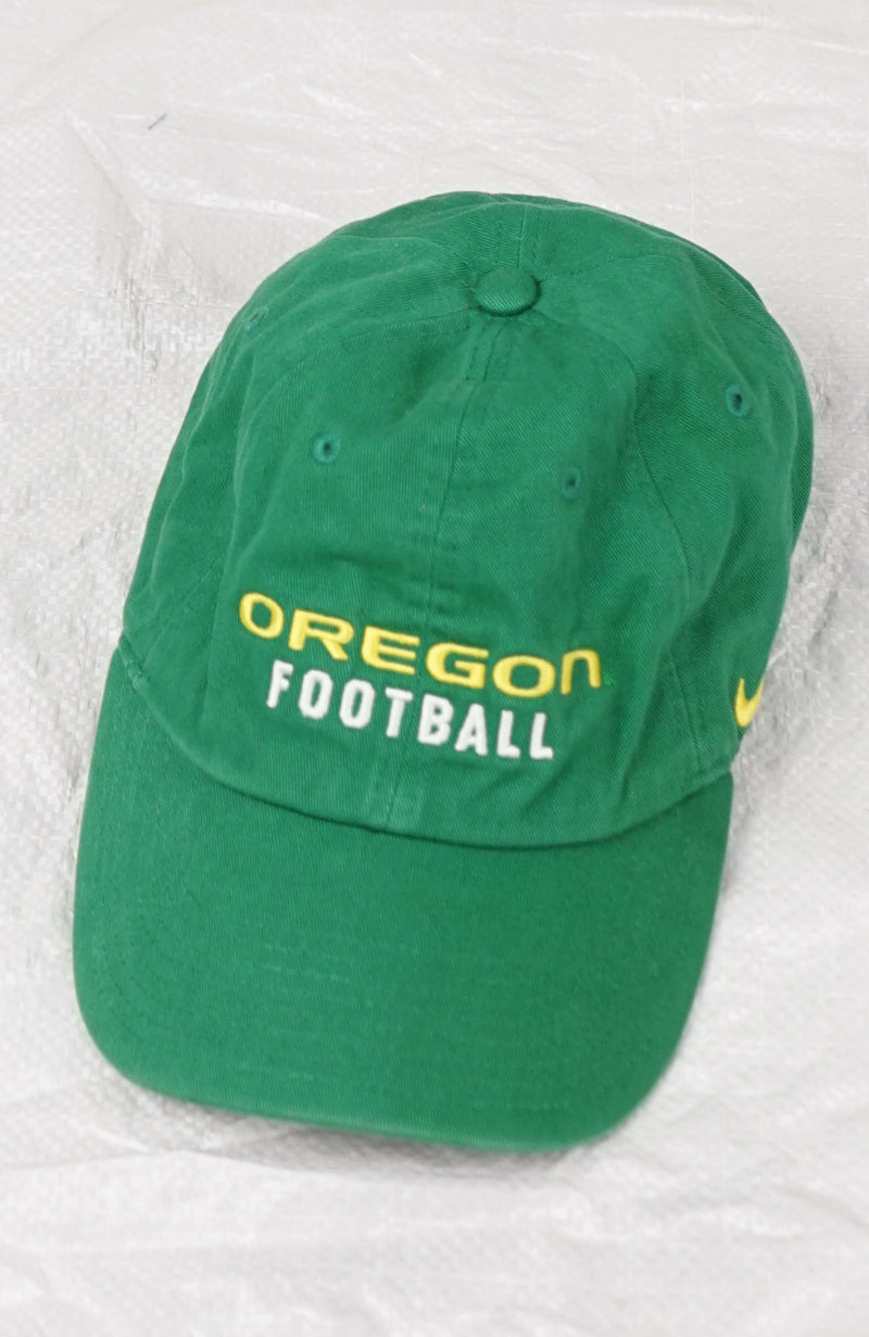 VINTAGE NIKE OREGON FOOTBALL HAT