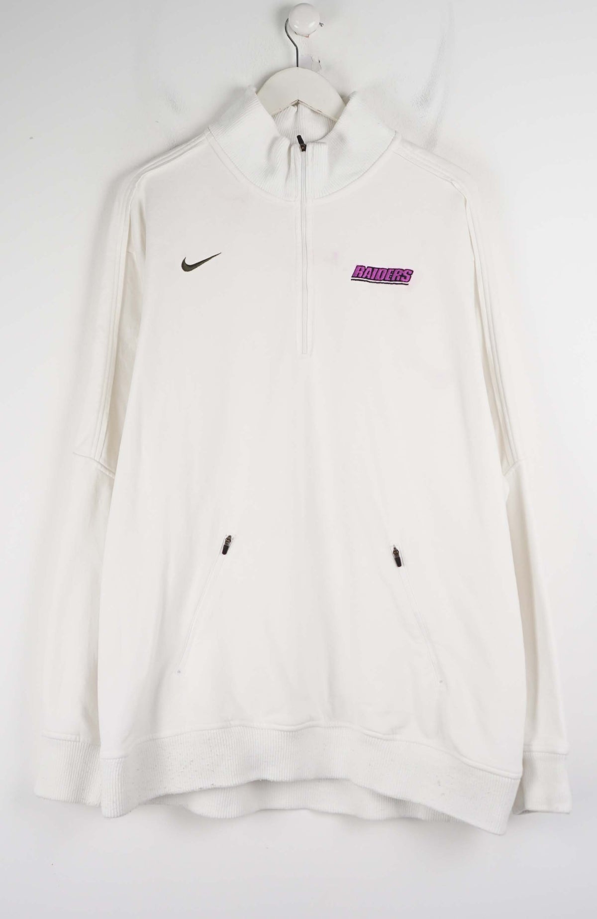 VINTAGE NIKE RAIDERS 1/4 ZIP SWEATER (XXL)