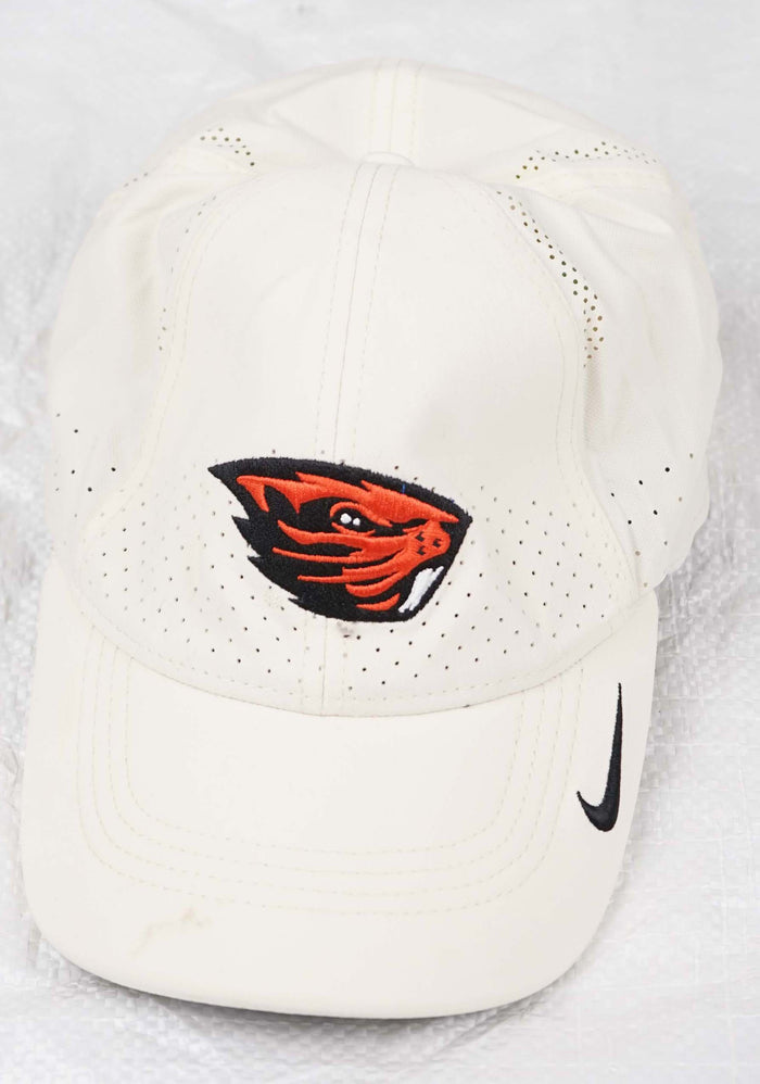 VINTAGE NIKE HAT