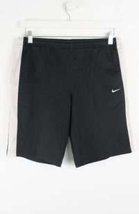 VINTAGE NIKE  SHORTS W28