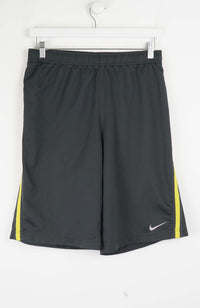 VINTAGE NIKE SHORTS W28