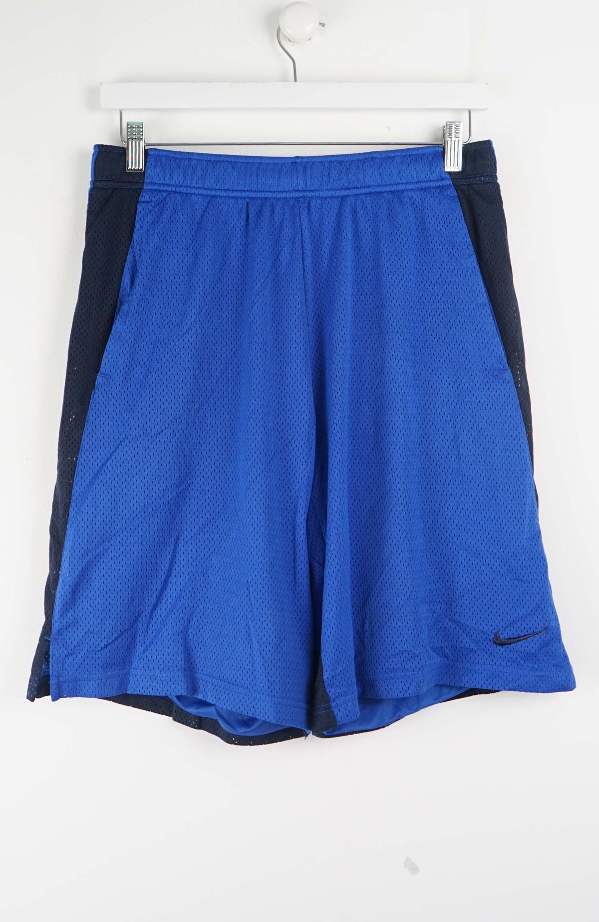 VINTAGE NIKE  SHORTS W30