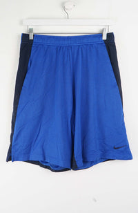VINTAGE NIKE  SHORTS W30