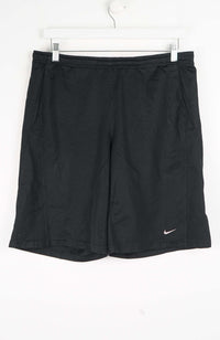 VINTAGE NIKE SHORTS W30