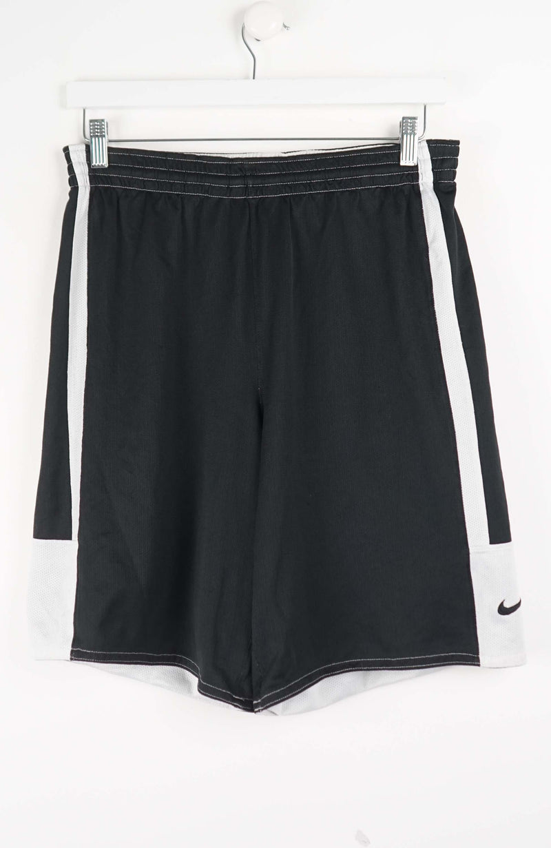 VINTAGE NIKE SHORTS W32